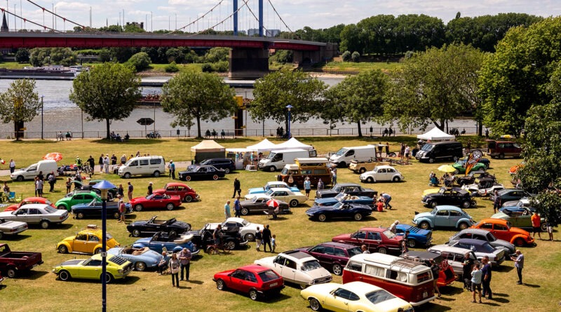 Oldtimertreffen auf der Mühlenweide in Duisburg. Foto: Udo Weier, 2022.