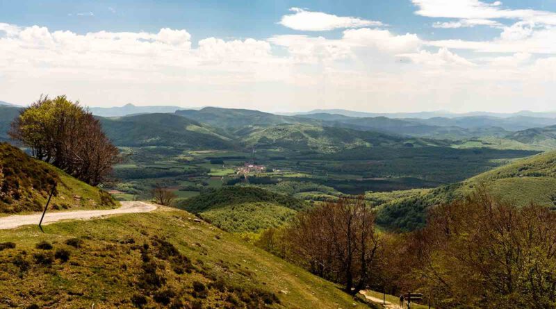 Blick auf Roncesvalles. Foto: Udo Weier. 2024